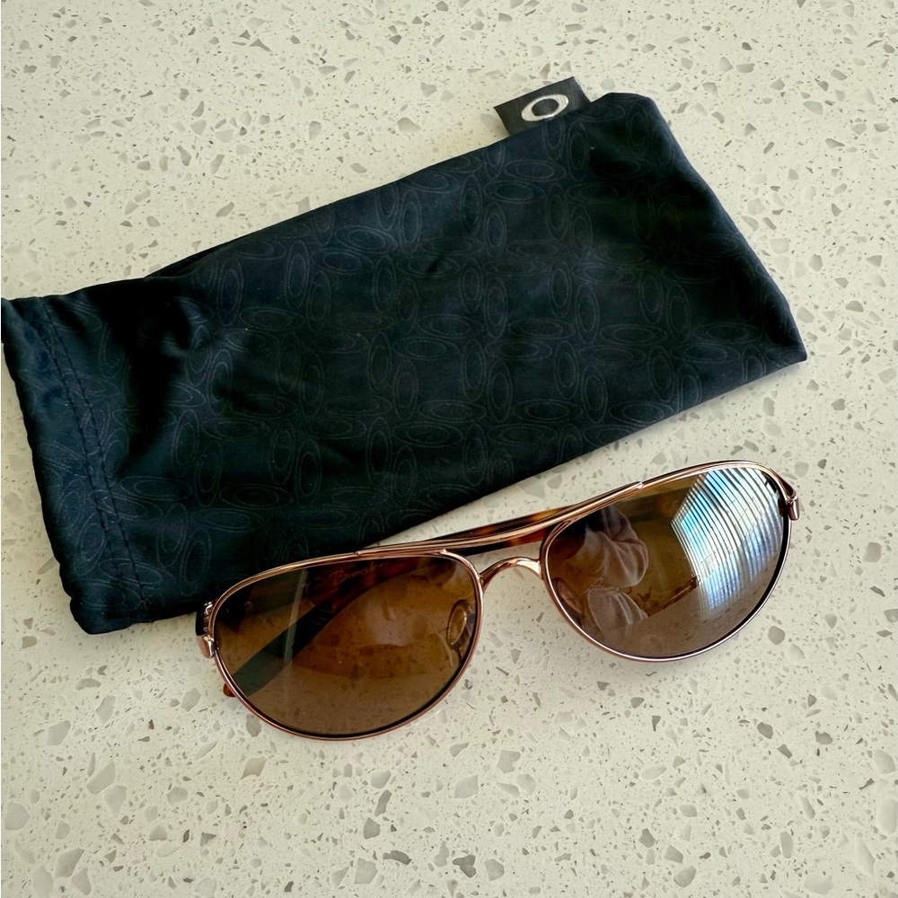 Oakley Bronze Aviator Sunglasses